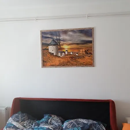 Hause With Jacuzzi Half Hour From Budapest * Velence